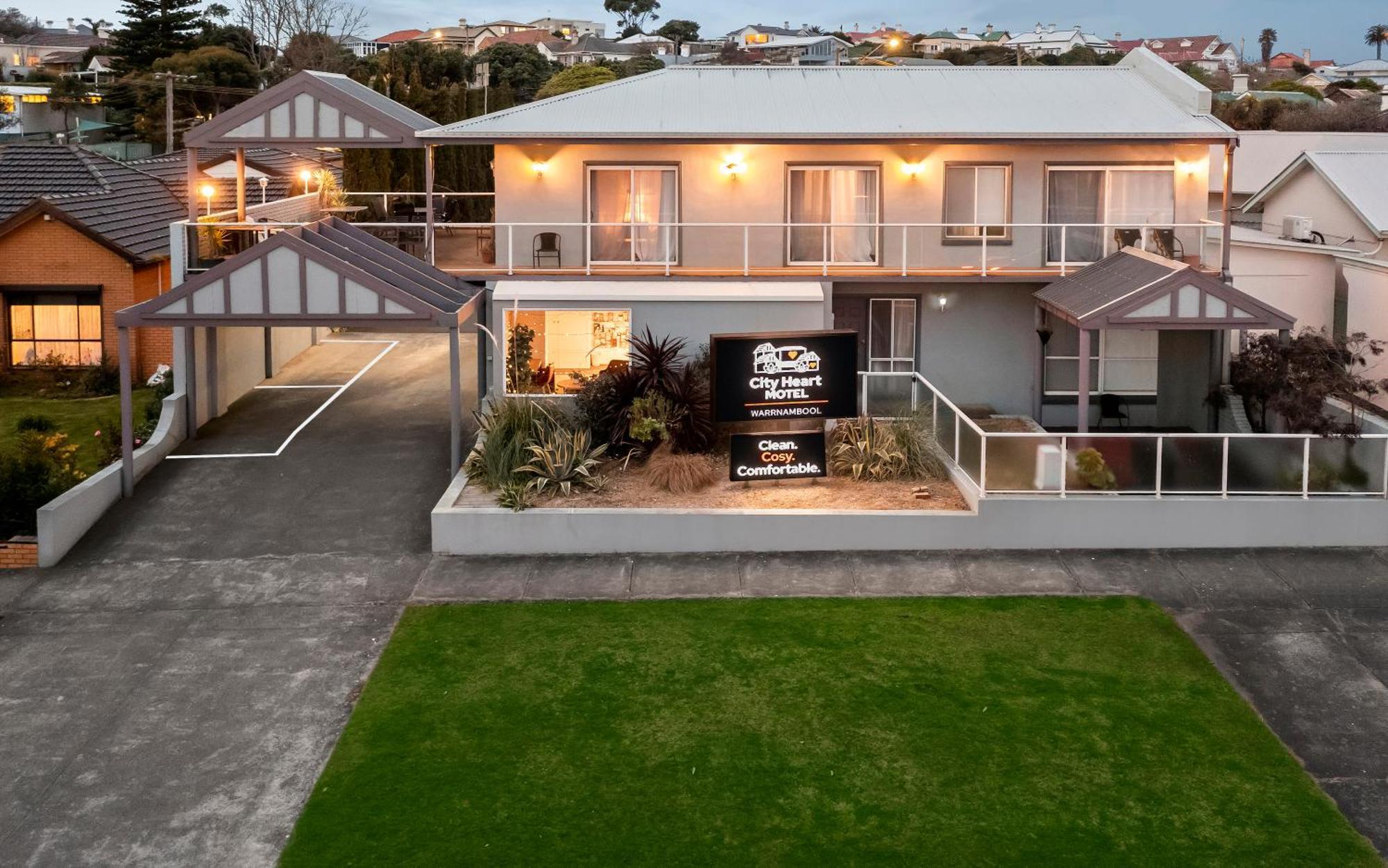 City Heart Motel Warrnambool Exterior photo